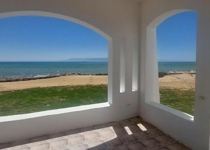 Villa The White